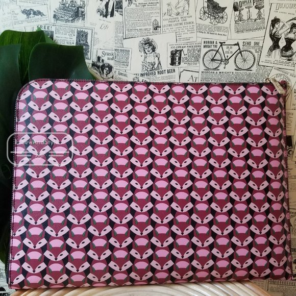 Kate Spade Fox Glove Laptop Case Sleeve Pink - Picture 5 of 8